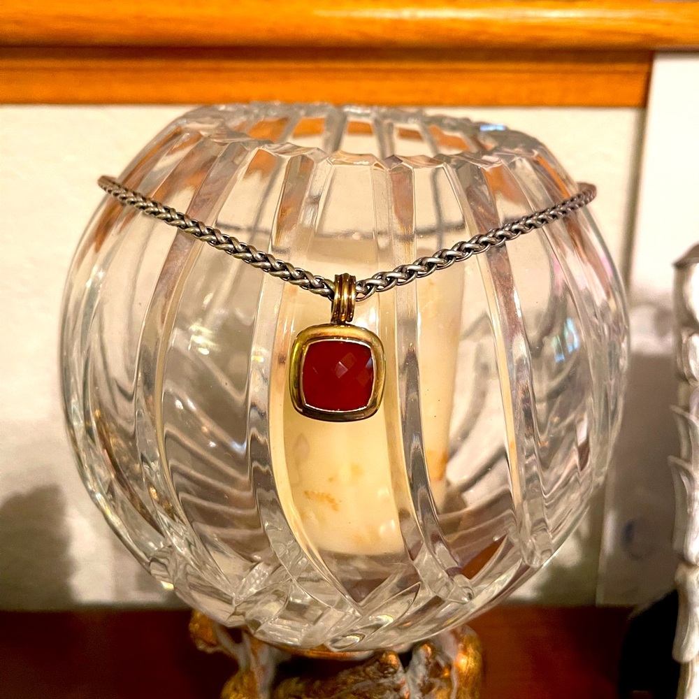 David Yurman Carnelian Albion
Pendant Necklace